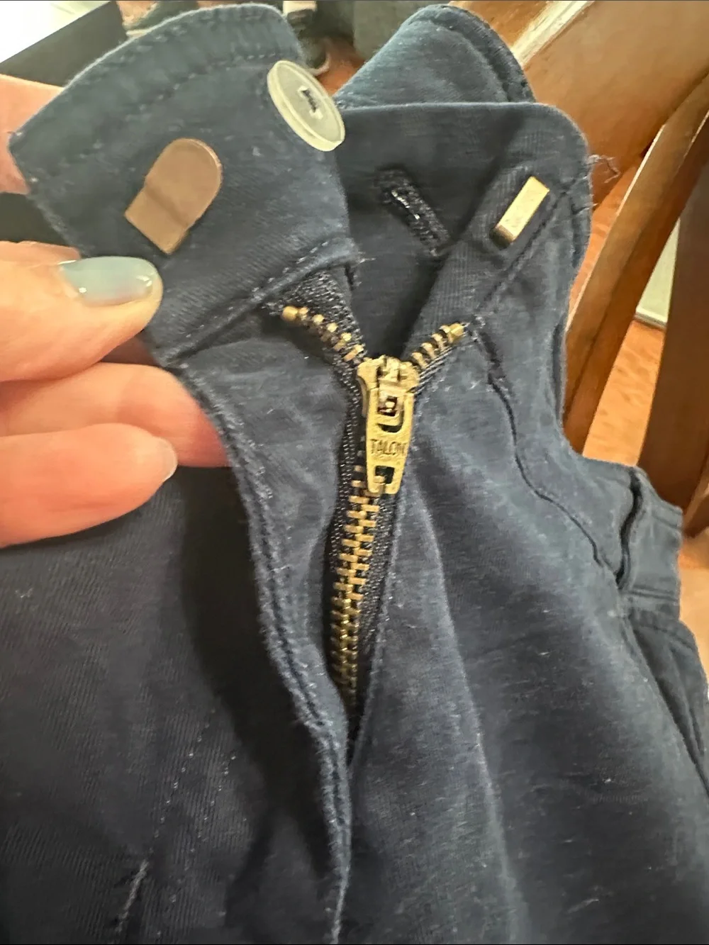 Jones New York Navy Stretch Zip-Front Pants - Picture 1 of 4